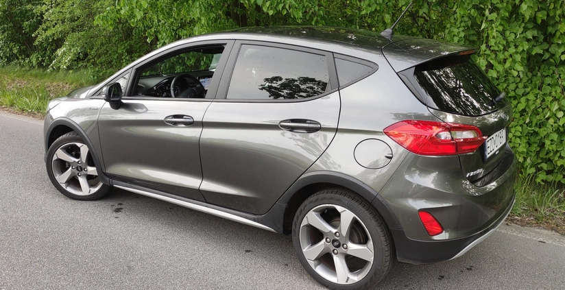 Ford Fiesta cena 44900 przebieg: 57000, rok produkcji 2020 z Libiąż małe 742